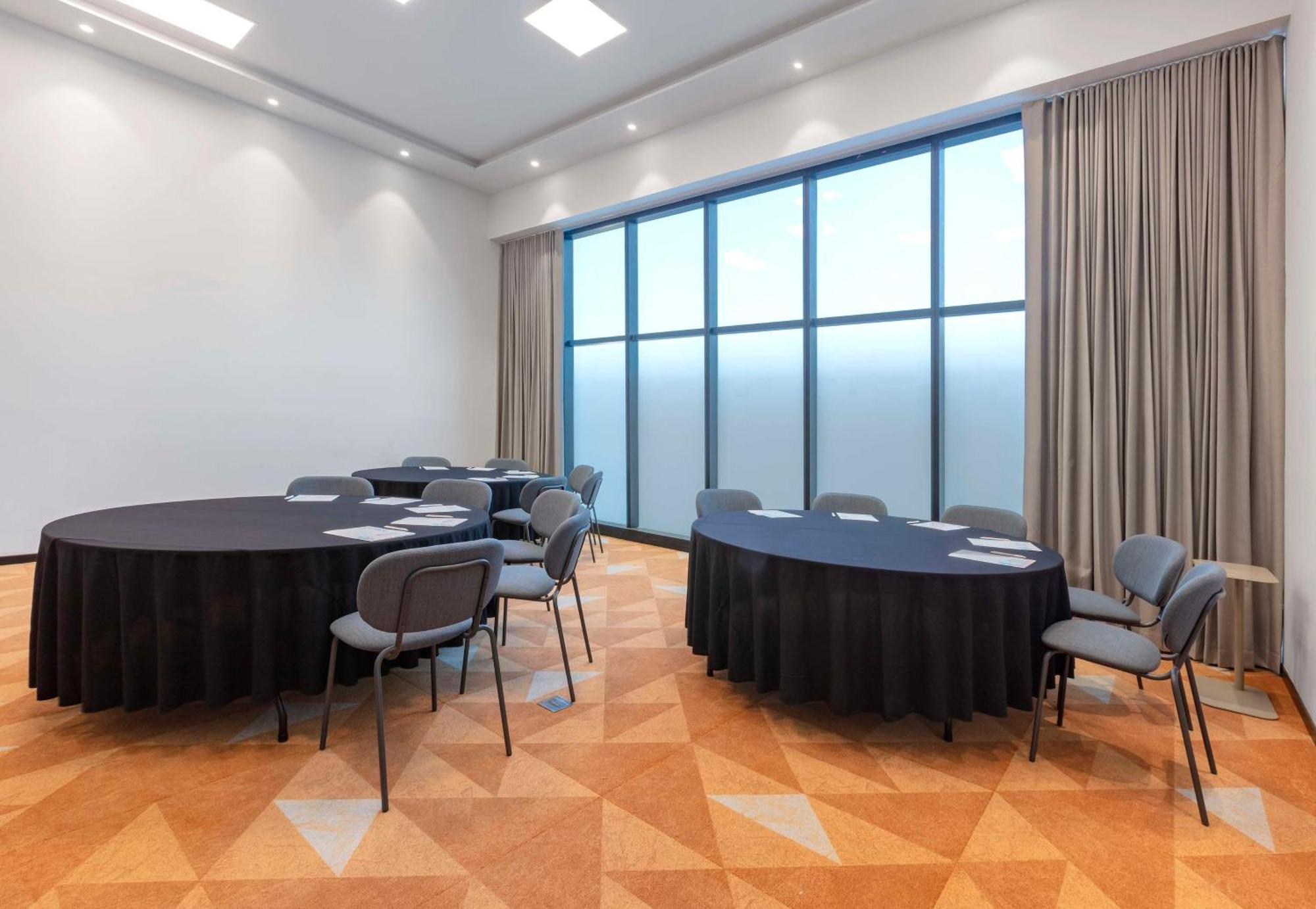 El Zapote  Hilton Garden Inn Guadalajara Airport מראה חיצוני תמונה